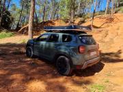 Duster-4x4-extreme-tente-de-toit-02